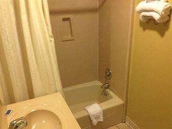 Luxury Inn Watkinsville Exterior photo